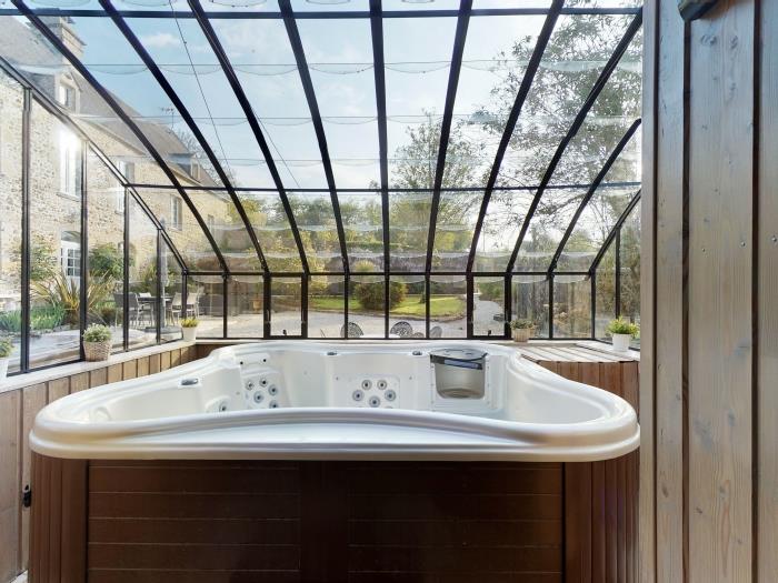 image Duckfly 15pers : jacuzzi sauna, billard, 15min mer 10