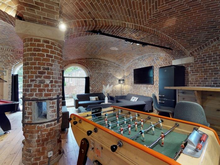 image Salle de jeux dans une écurie 6 pers 15min Amiens 1