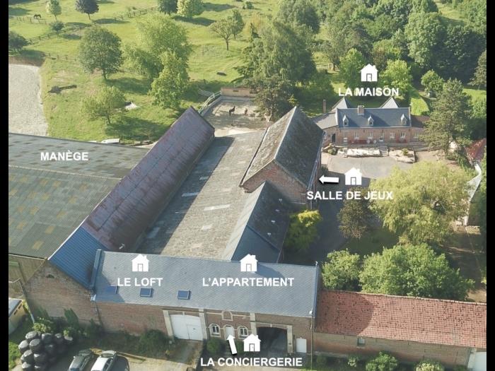 image Salle de jeux dans une écurie 6 pers 15min Amiens 4
