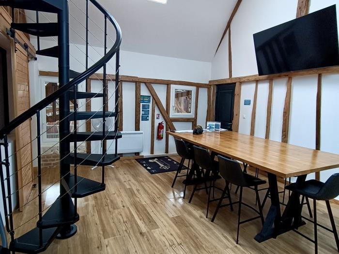image Superbe Loft dans une écurie 5 pers, 15 min Amiens 3