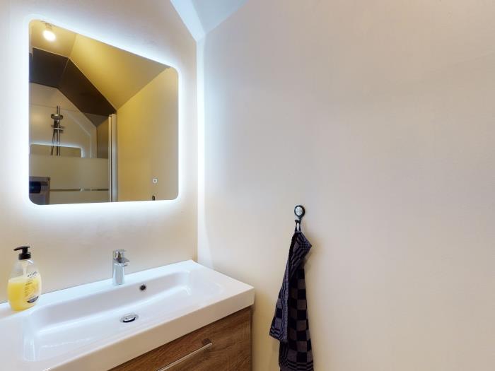 image Poignière 17 pers : logement insolite, jacuzzi, 30 min mer 27