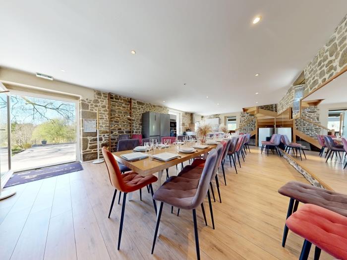image Moulin du Gast 35 people: unusual housing,jacuzzi sauna billiards 14