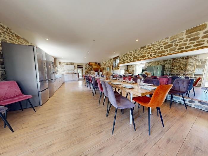 image Moulin du Gast 35 people: unusual housing,jacuzzi sauna billiards 15