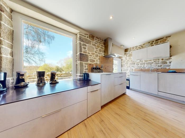 image Moulin du Gast 35 people: unusual housing,jacuzzi sauna billiards 17