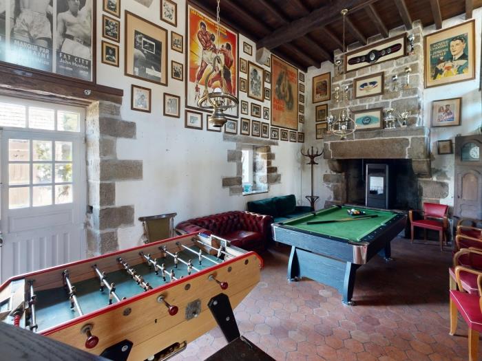 image Moulin du Gast 35 people: unusual housing,jacuzzi sauna billiards 23
