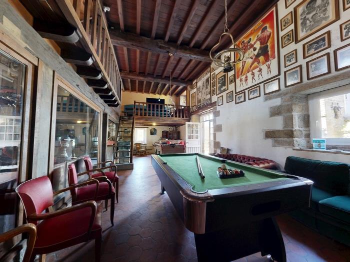 image Moulin du Gast 35 people: unusual housing,jacuzzi sauna billiards 24