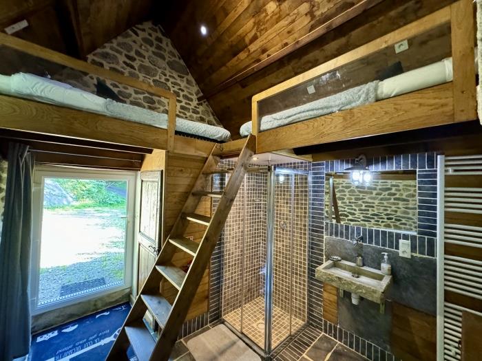 image Moulin du Gast 35 people: unusual housing,jacuzzi sauna billiards 37
