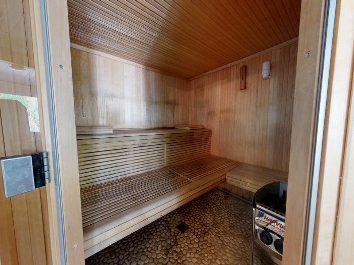 image Moulin du Gast 35 people: unusual housing,jacuzzi sauna billiards 5