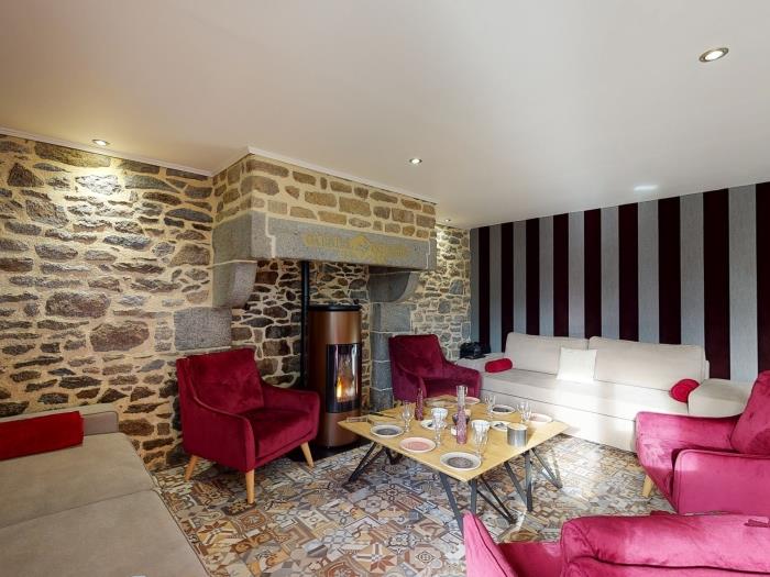 image Chaignonnières Roulotte 19 people 2 Cottage : spa 15min sea 13