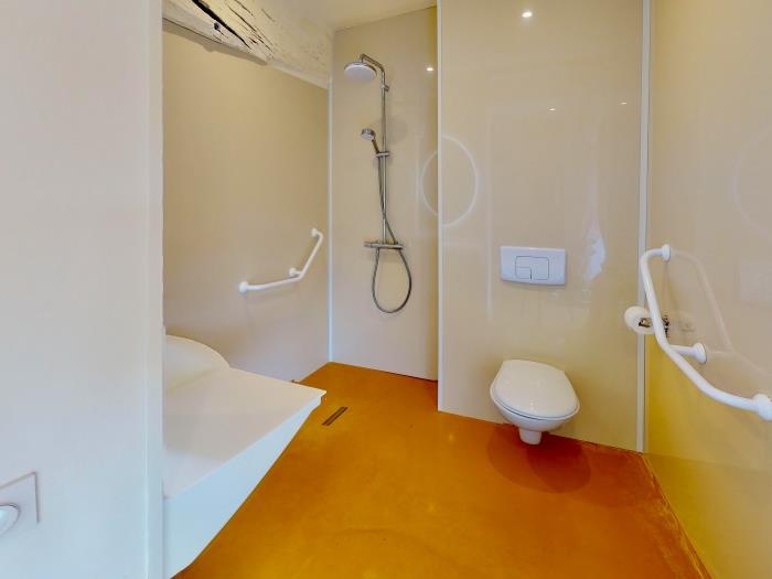 image Chaignonnières Roulotte 19pers 2 Gîtes : jacuzzi 15min mer 25