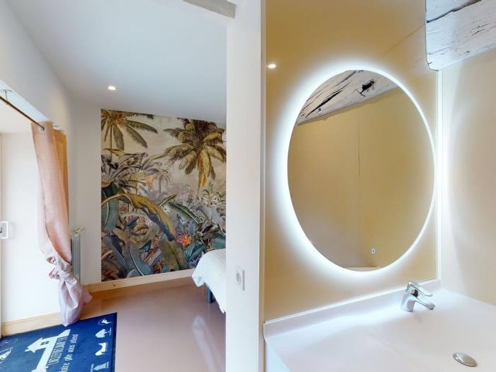image Chaignonnières Roulotte 19pers 2 Gîtes : jacuzzi 15min mer 26