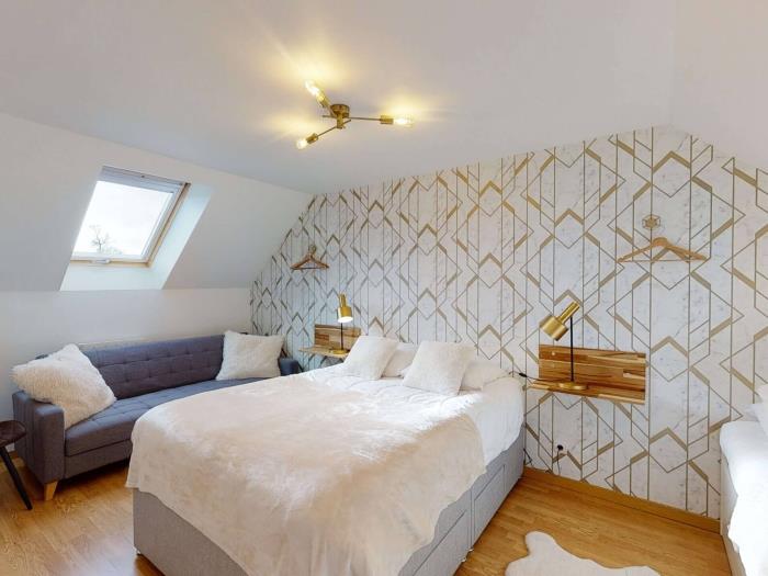 image Chaignonnières Roulotte 19pers 2 Gîtes : jacuzzi 15min mer 3