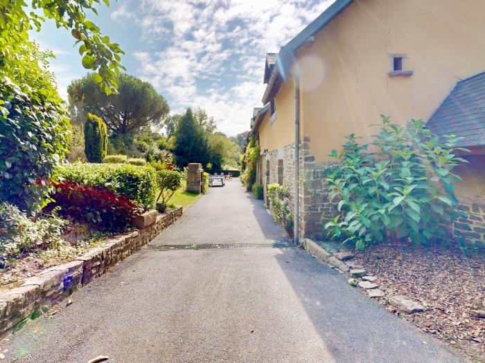 image Hambye'ance Nature 30 pers 2 Gîtes : bain nordique, billard 23