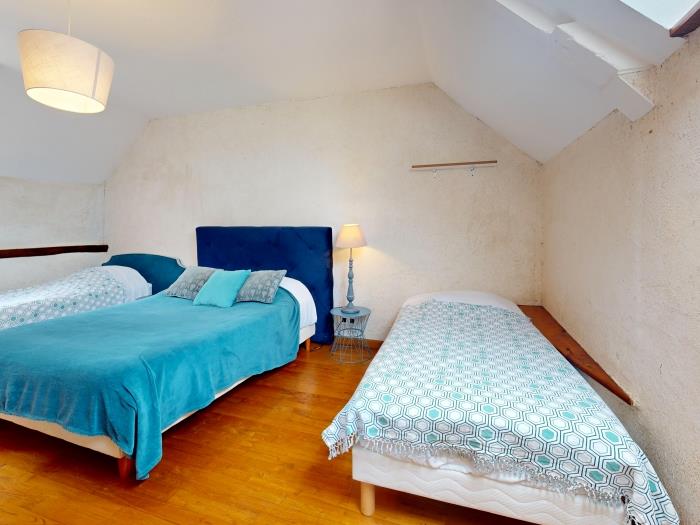 image Hambye'ance Nature 30 pers 2 Gîtes : bain nordique, billard 35