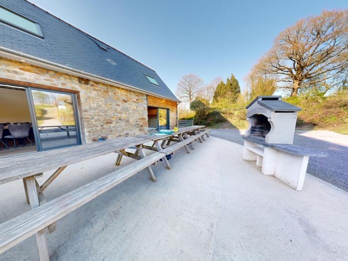 image Auberge St Vincent et Diligence 35pers 2 Gîtes : jacuzzi jeux 17