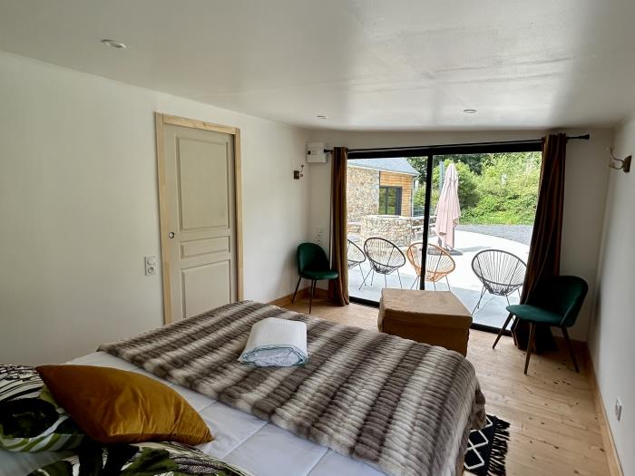 image Auberge St Vincent et Diligence 35pers 2 Gîtes : jacuzzi jeux 23