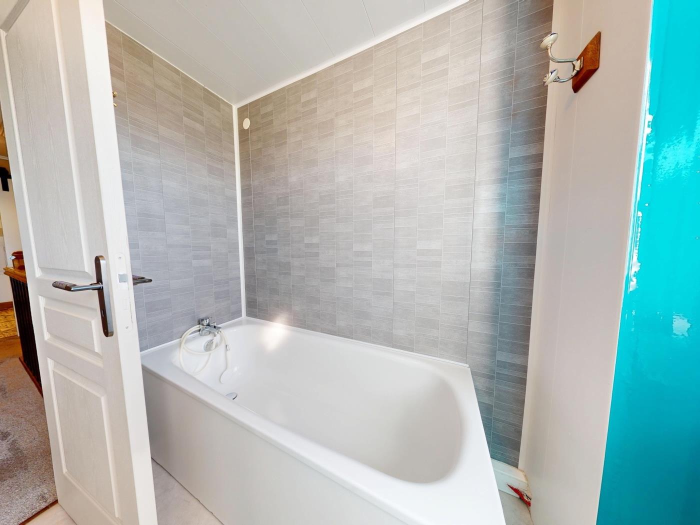 image Auberge St Vincent et Diligence 35pers 2 Gîtes : jacuzzi jeux 26
