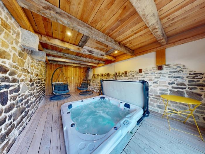 image Auberge St Vincent et Diligence 35pers 2 Gîtes : jacuzzi jeux 36