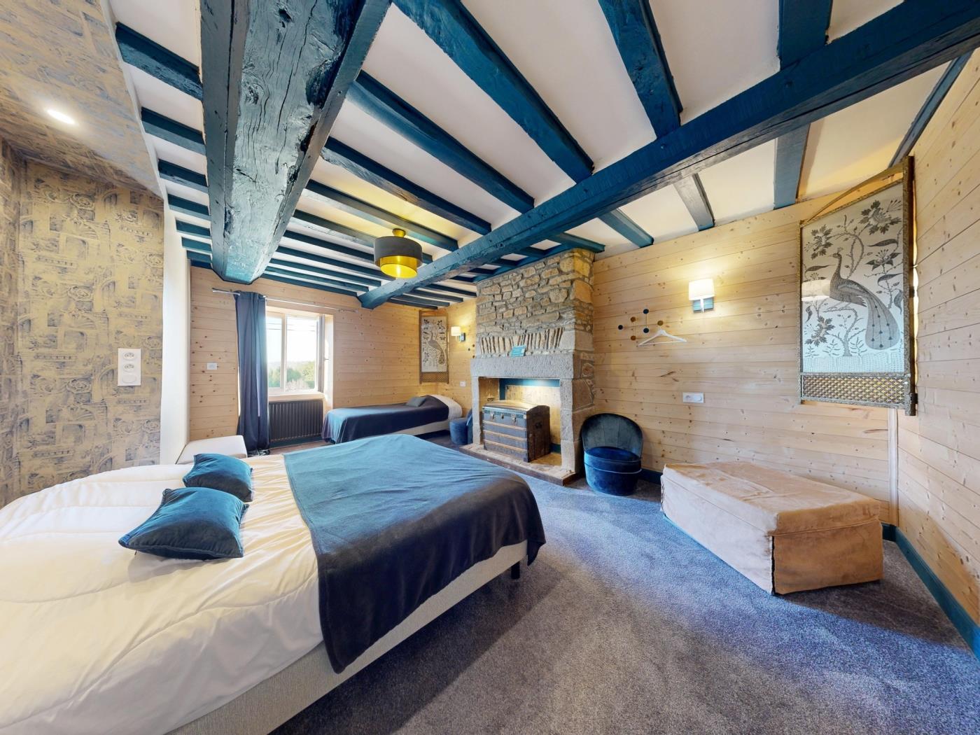 image Auberge St Vincent et Diligence 35pers 2 Gîtes : jacuzzi jeux 5