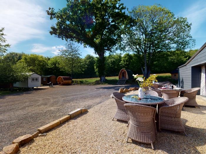 image Cornillières Maisonnettes 35 pers : unusual housing,jacuzzi games 13