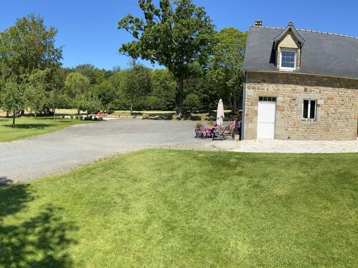 image Cornillières Maisonnettes 35 pers : tonneaux, jacuzzi, jeux 27