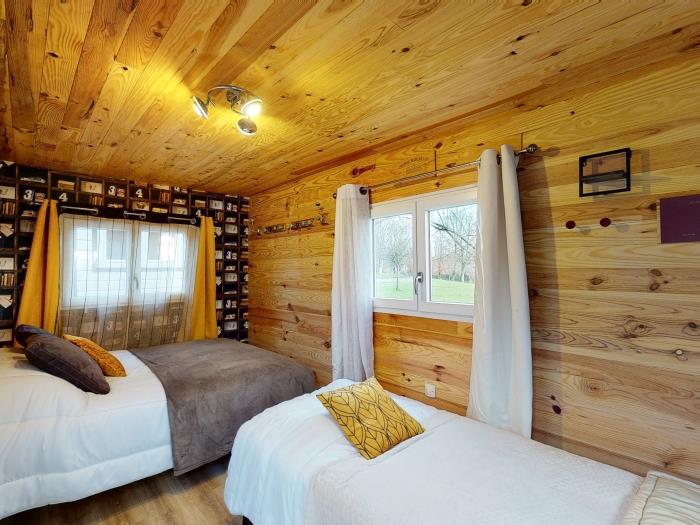 image Cornillières Maisonnettes 35 pers : tonneaux, jacuzzi, jeux 36