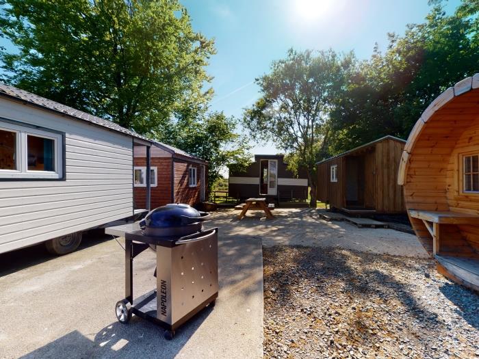 image Cornillières Maisonnettes 35 pers : tonneaux, jacuzzi, jeux 7