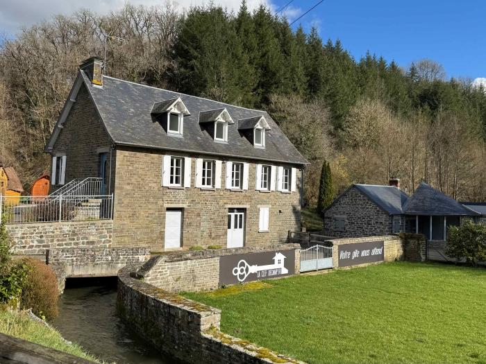 image Moulin Harry 21pers : logements insolites, 10min Viaduc Souleuvre 11