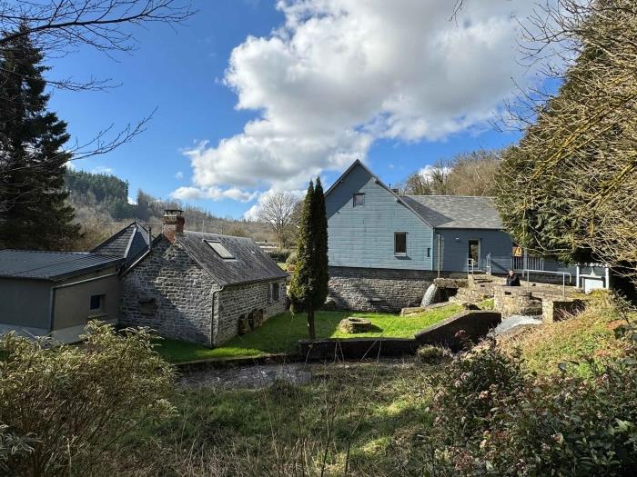 image Moulin Harry 21pers : logements insolites, 10min Viaduc Souleuvre 26