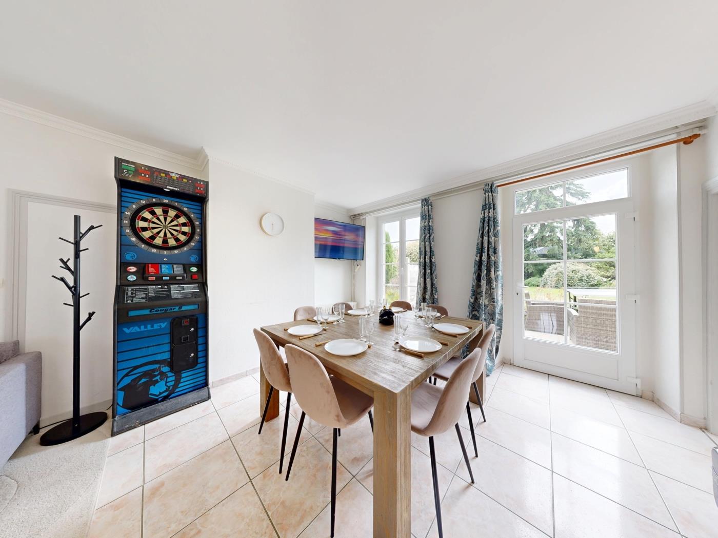 image Clos Minotte 30 pers 2 Gîtes : jacuzzi, billard, baby-foot 36