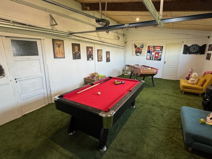 image Hibou 15 pers : jacuzzi, billard, baby foot 5