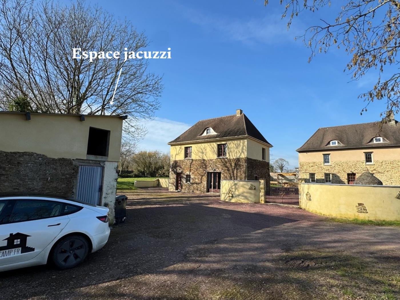 image Chouette 15 pers : jacuzzi 18