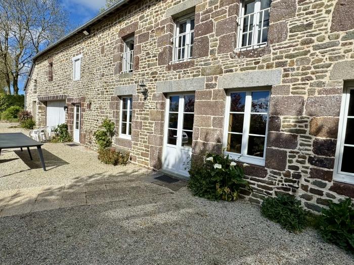 image La Longère 1750 30pers Hambye, piscine grand jardin 14