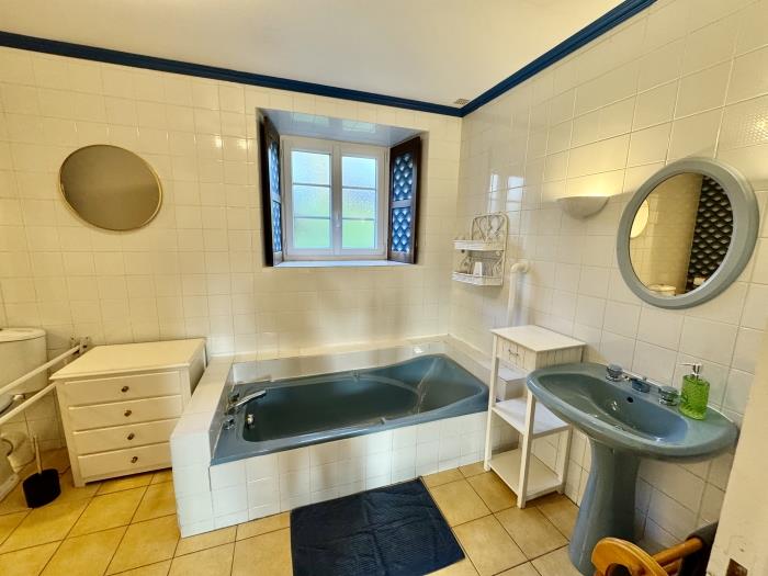 image La Longère 1750 30pers Hambye, piscine grand jardin 31