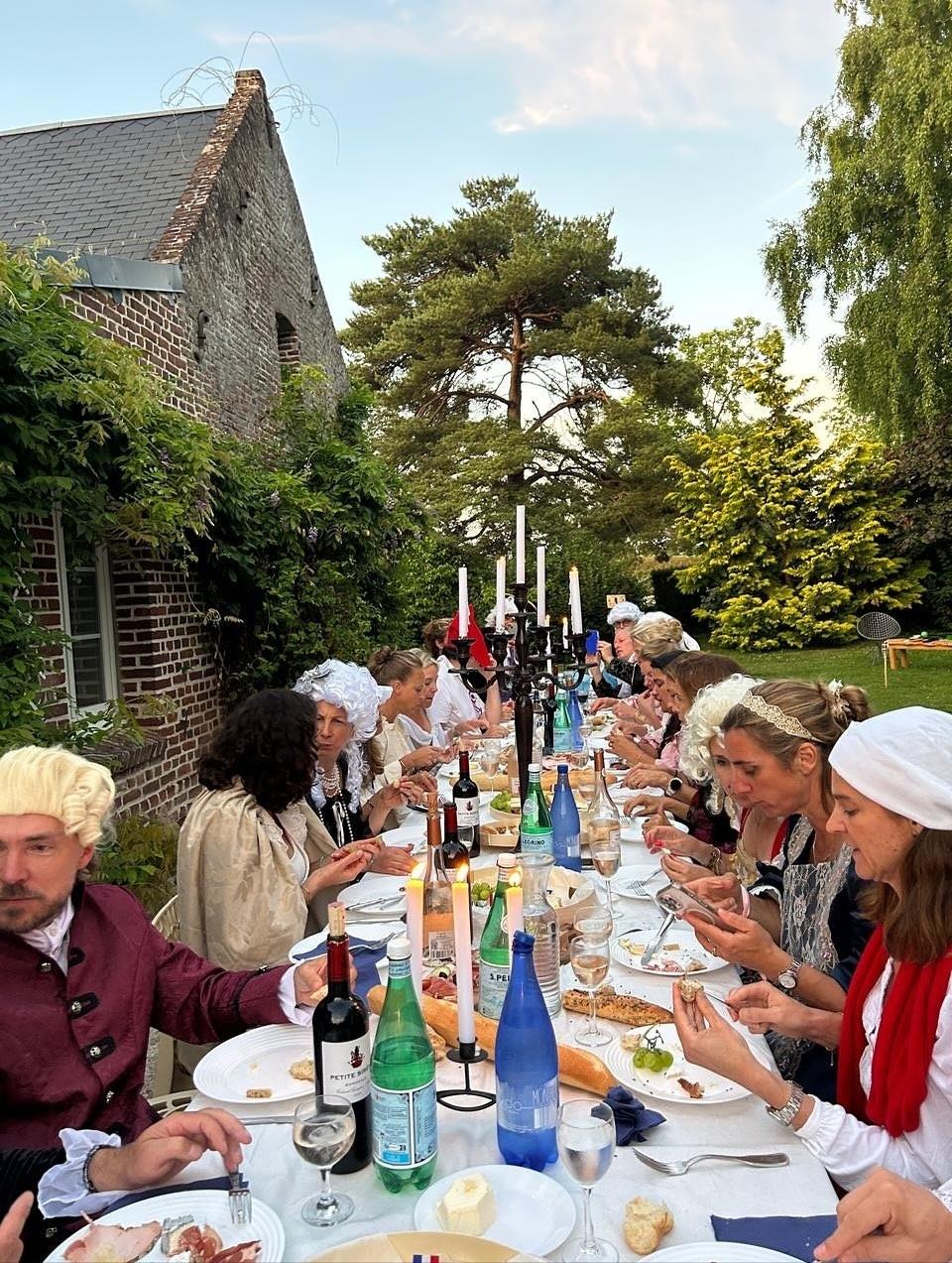C’est la Révolution aux gîtes des Ecuries Val de Mai !